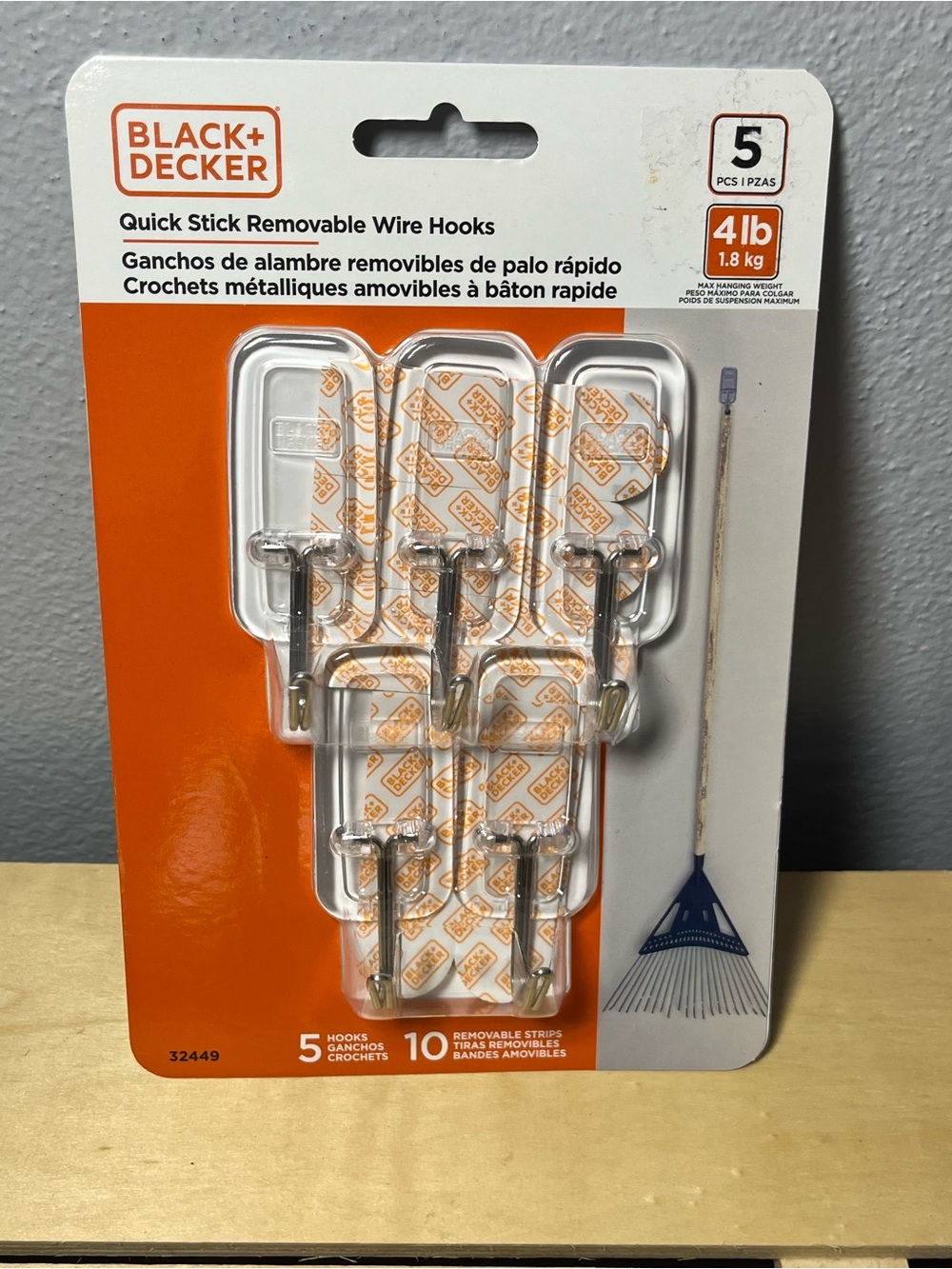 Black Decker Medium Clear Hook Damage Free Hanging Adhesive Strip Wall Hooks 4lb